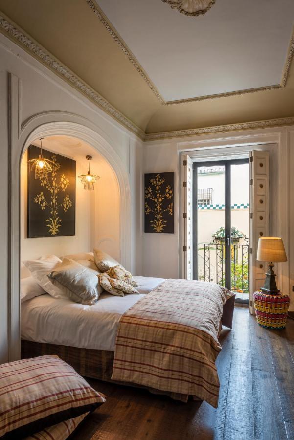 Bed and Breakfast Pájaro Rebelde Sevilla Exterior foto