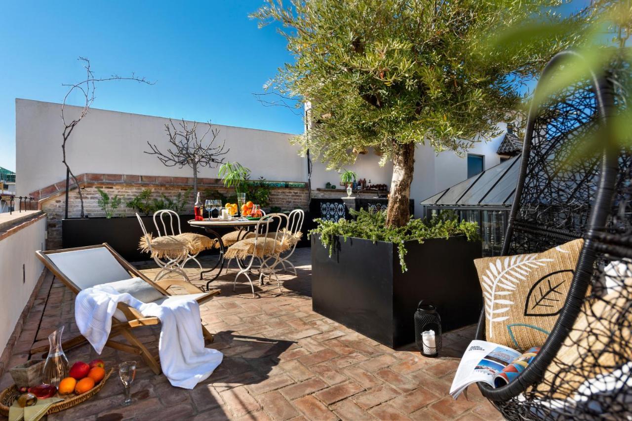 Bed and Breakfast Pájaro Rebelde Sevilla Exterior foto