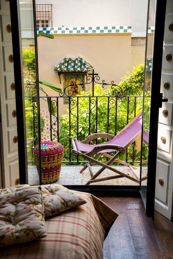 Bed and Breakfast Pájaro Rebelde Sevilla Exterior foto